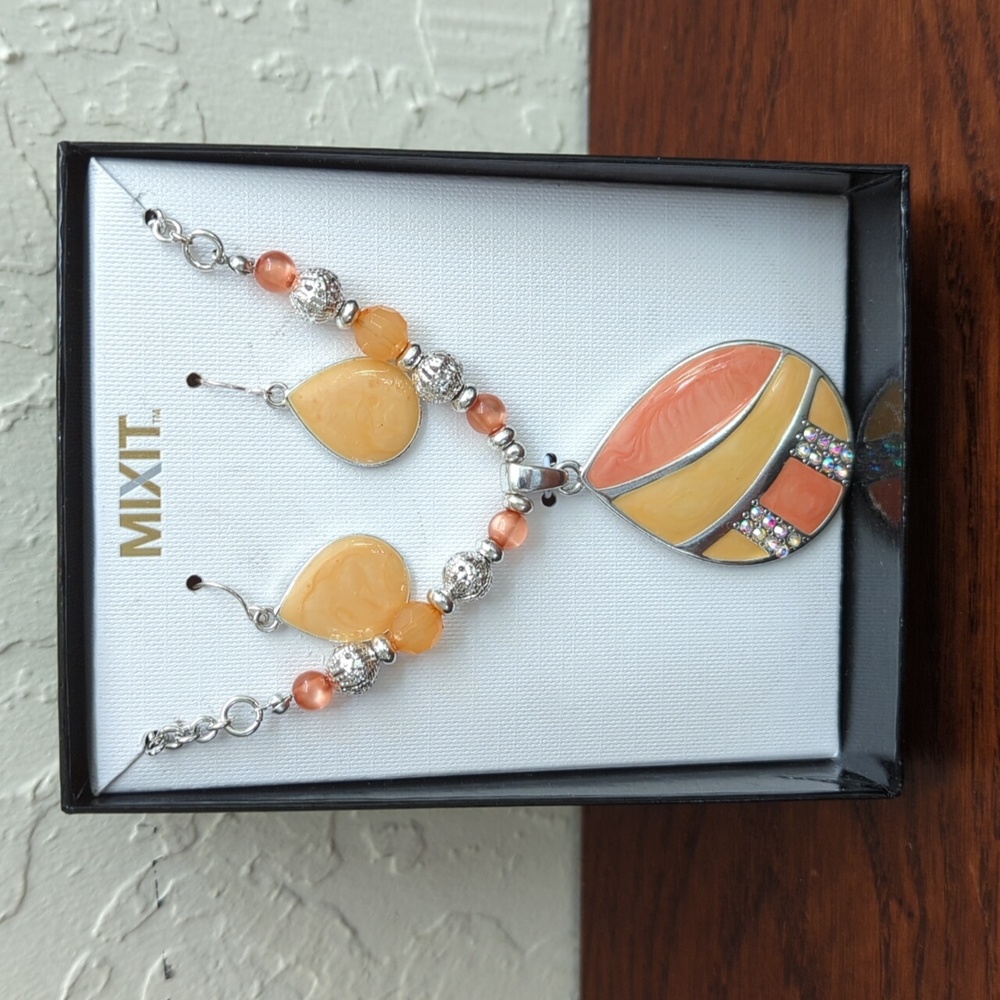NEW Mixit Silver-Tone Orange Teardrop Pendant Necklace and Earrings Boxed Set